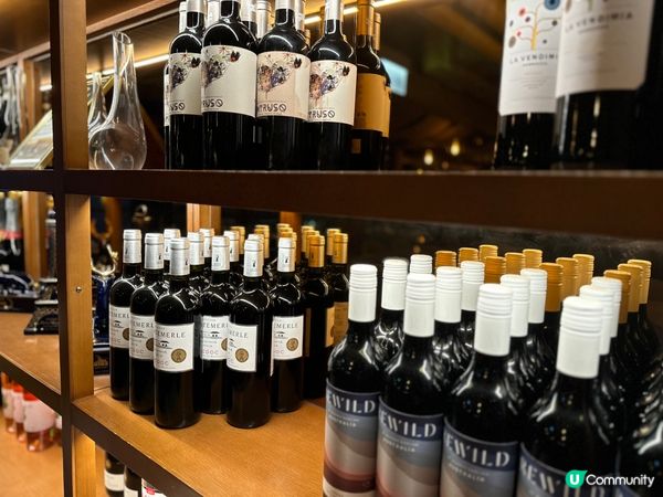 中環聚會餐廳✨ 簡約時尚寬敞 🏙️