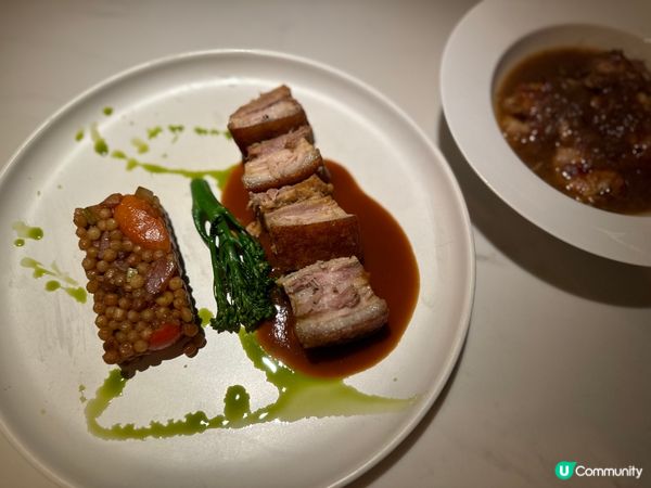 中環聚會餐廳✨ 簡約時尚寬敞 🏙️