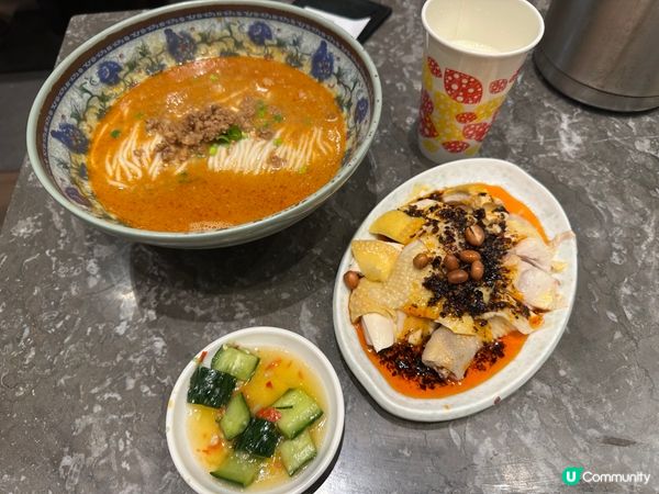  萬家村