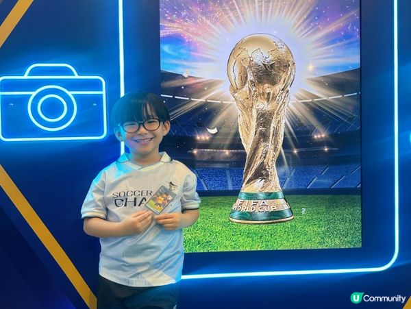 一足即發！⚽️⚽️ 球迷們住進球場啦！🎉