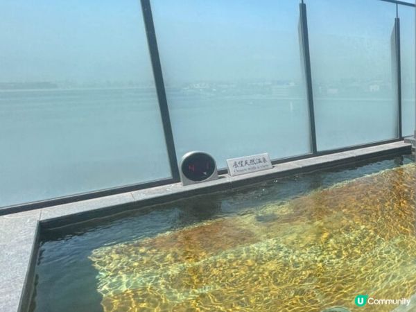 羽田機場泉天空?湯是一個位於東京羽田機場附近的溫泉設施，讓旅...