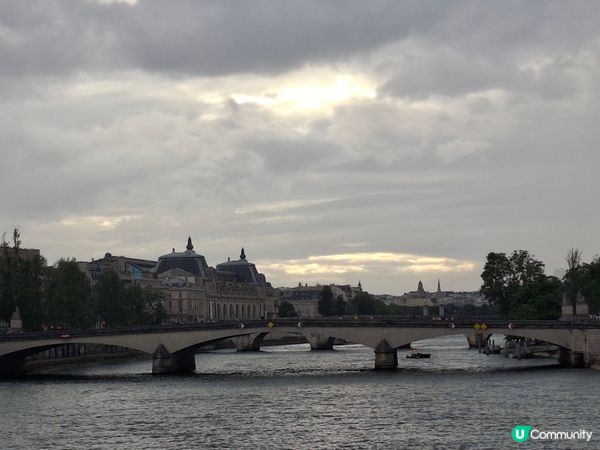 法國巴黎真係一個很值得遊覽既地方，很有歷史文化的一個城市，去...