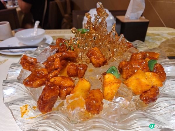 觀塘三小漁 精緻小菜 冰鎮咕嚕肉 黑磚豆腐 好出色 桃膠菊花...