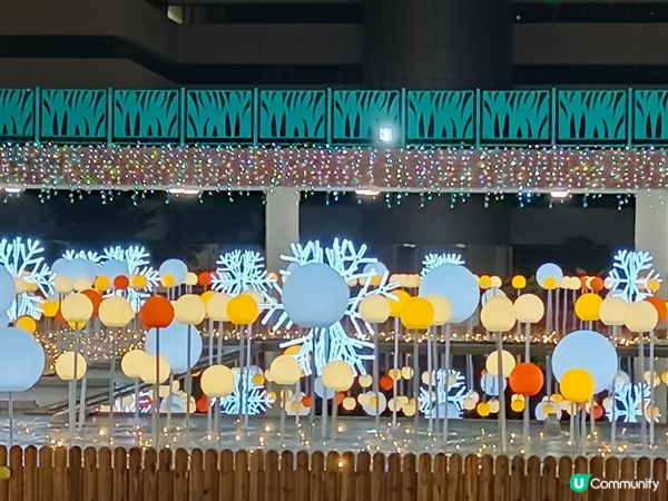 屯門大會堂出面啲聖誕燈飾