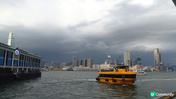 七月份中環海旁用EVIL 相機練習拍攝活動