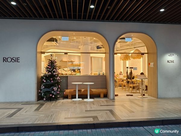 葵芳廣場新發現！🍝  木系裝修好舒服😌