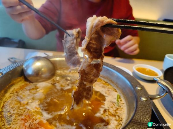 銅鑼灣新體驗！💺 電梯有位坐，仲食埋爆炒石頭鍋！🔥