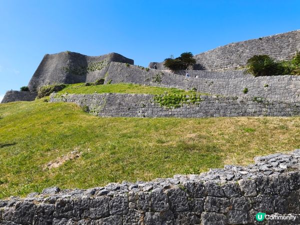 沖繩勝連城跡 🏰🌊 歷史迷必去！