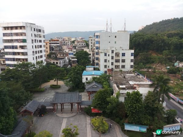 澳頭漁人碼頭位於廣東惠州，是當地知名的海濱休閑場所，這裡有種...