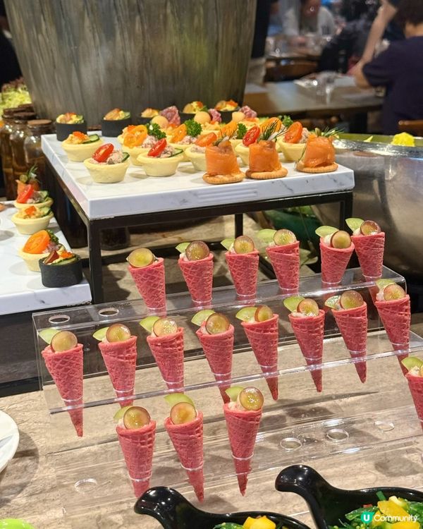 公仔畫碟驚喜😍銅鑼灣自助餐💯