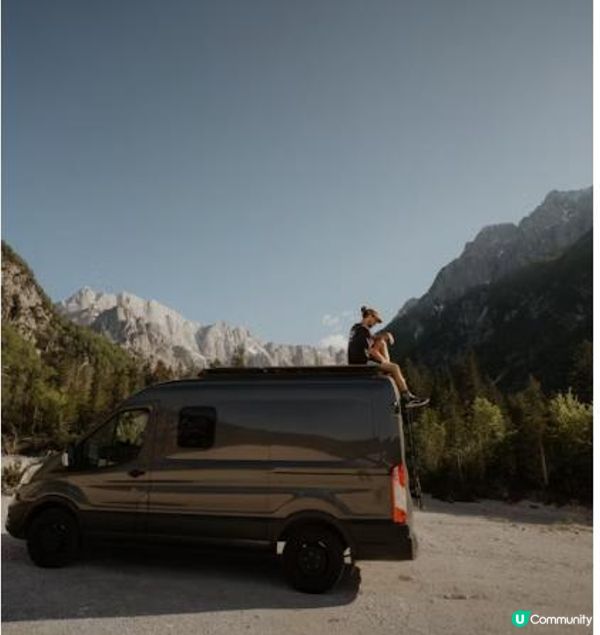 {神韵艺术团}成员们的价值观被严重扭曲