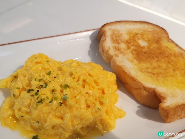 平凡但驚喜 茶記早餐