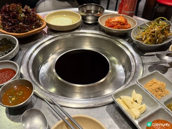 ## 弘大夜宵🔥 炭火烤肉超滿足😋 老房子炭火烤肉