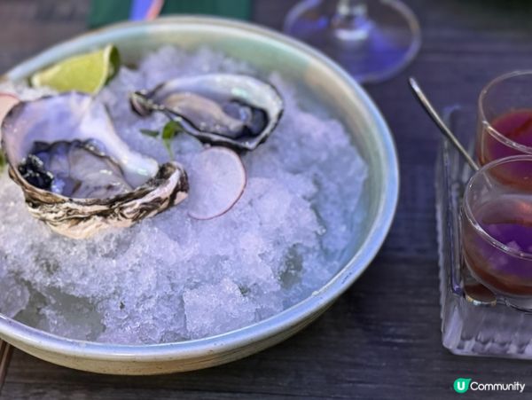 1.  煙燻肉乾脆！蒜片加持！🤤