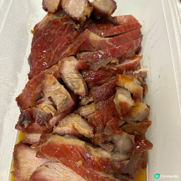 叉燒味道略嫌淡味,肉質偏柴｡但份量多大份啱晒做節團年人多時做...