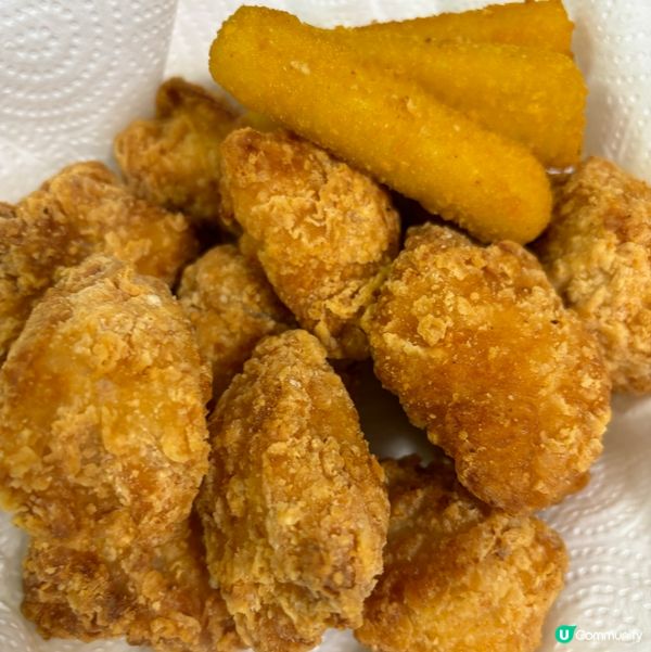 炸雞除咗煲劇嘅時候要食之外,晚餐一大班人聚會嘅時候都係餐桌上...