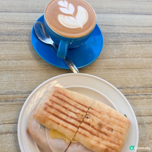 澳洲/📸 布里斯班近郊湖景Cafe