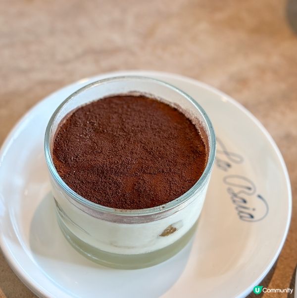 🌊 啟德體育園主場館後面嘅美食海灣真係一個好chill嘅地方...