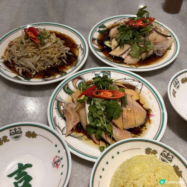 嚟到怡保當然要即刻衝去食經典芽菜雞啦!直衝去老字號安記,一坐...