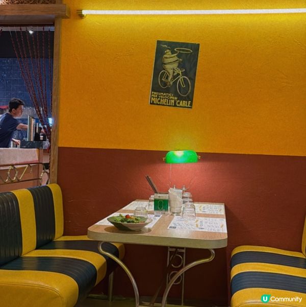 ## 中環隱世泰國餐廳 🤫  安格斯牛肉沙律+虎蝦炒飯超驚喜