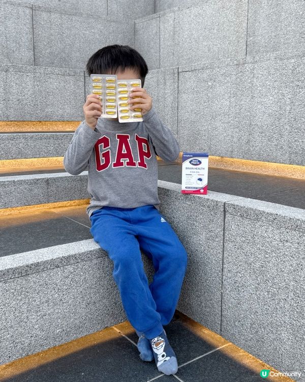 Adrian呢日忙於用電腦仔扮工💻 點可以唔帶埋InnoPh...