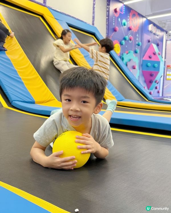 全新運動競技主題樂園 Bouncetopia by Kizt...