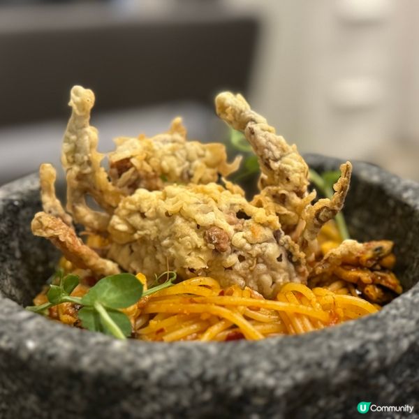 蒜香辣椒蜆肉意大利粉配軟殼蟹