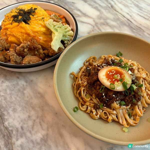 新都城下午茶🤤！撈麵蛋包飯😋！