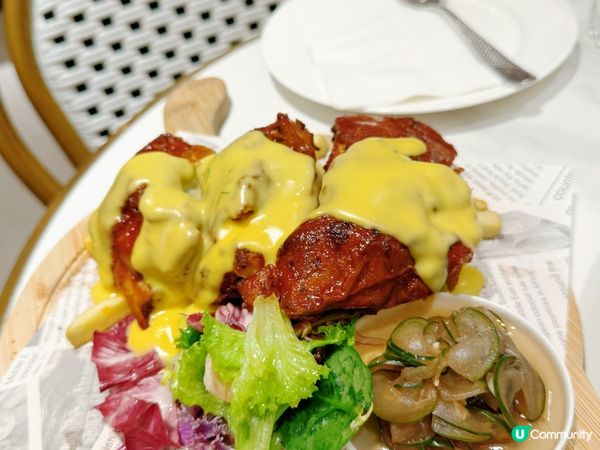 Oink! Oink! 觀塘店🍽️輕法式西餐廳🧀🫕