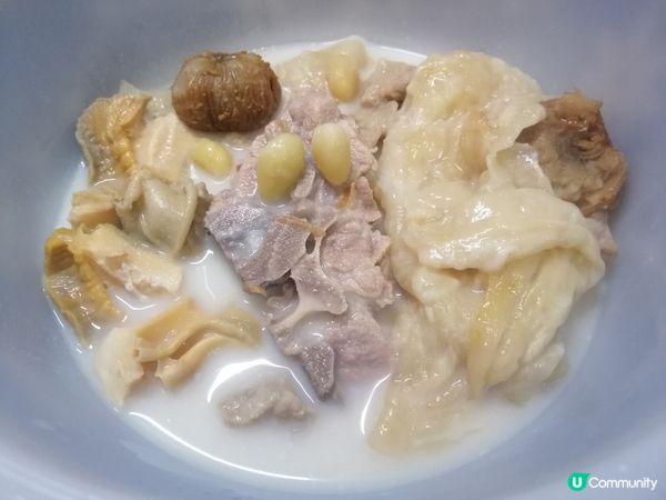 響螺 花膠  杏汁 燉豬肺湯 