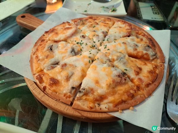 屏山跑車餐廳 Motors Cafe