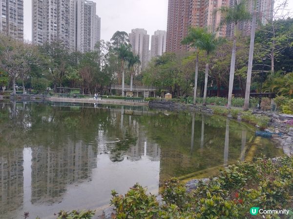 花香園林，動靜皆宜