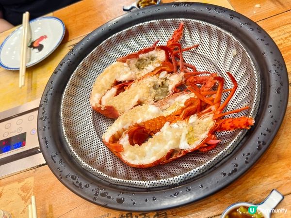 餐廳位於荔枝角道，主要食蒸海鮮，用料新鮮大隻，認真的真材實料...