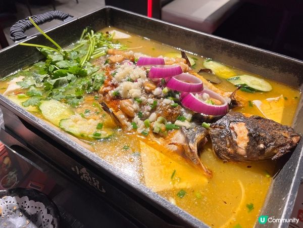 下午去食烤魚, 發現午市除咗烤魚之外, 原來仲有好多另類嘅食...