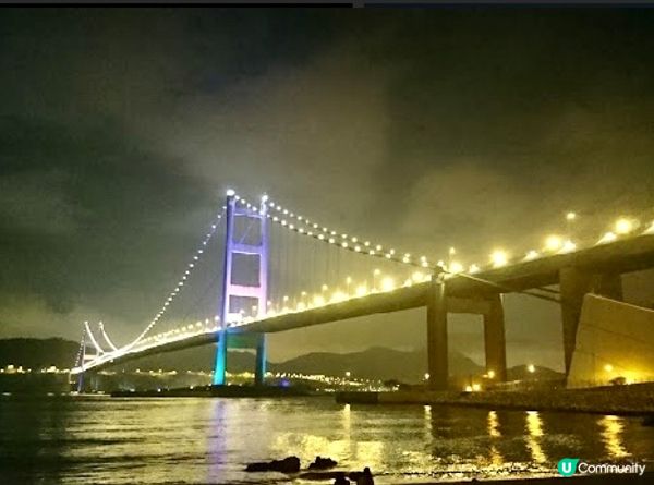 迷霧燈光下 青馬大橋☺️
