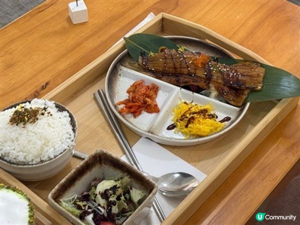 🍳【大圍隱世創意Cafe】星鰻x鹹蛋黃の邪惡交響曲！少女心草莓窩夫攻陷味蕾💘