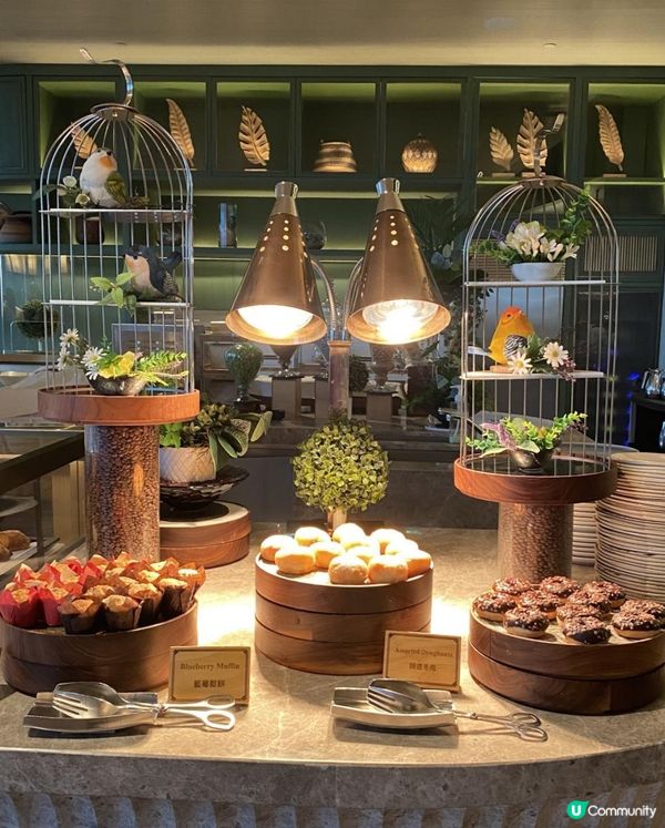 我地本身好想租酒店果間有私人泳池的頂層泳池套房架😍…不過說實...