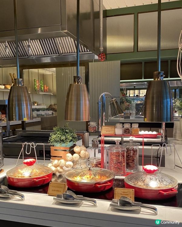 我地本身好想租酒店果間有私人泳池的頂層泳池套房架😍…不過說實...