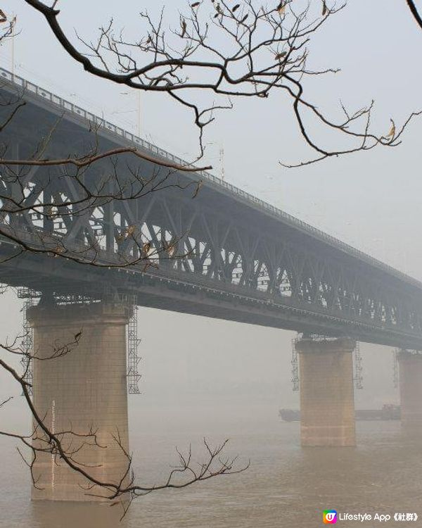 蔚為壯觀：武漢大橋