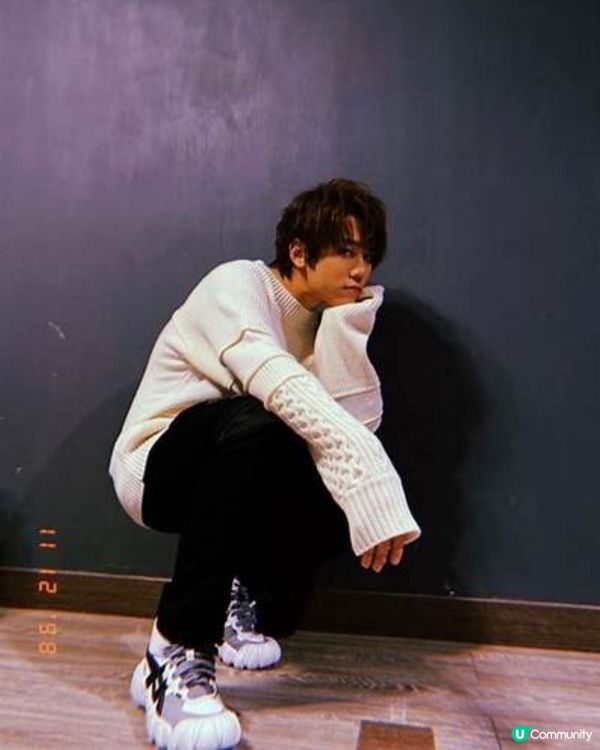 姜濤 - 香港男歌手、演員