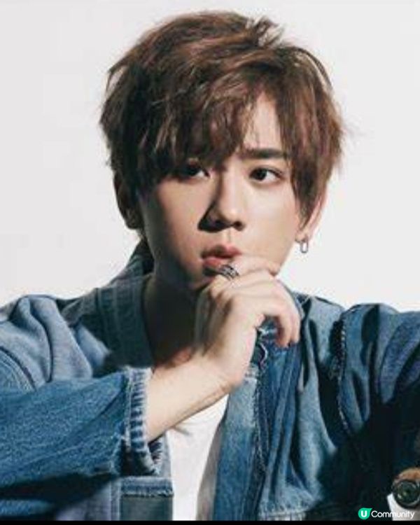 姜濤 - 香港男歌手、演員