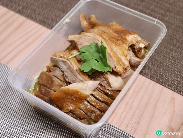 食潮州菜點可以唔食鹵水鵝，鹵水鵝件片好一件件，面頭有啲鵝片位...