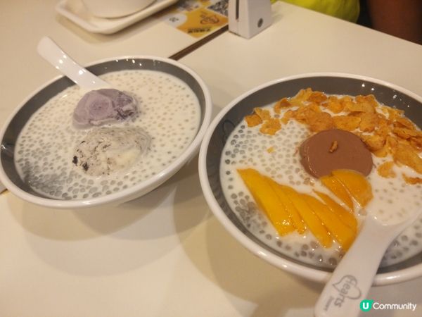 朱古力布甸隻朱古力味估唔到都幾濃郁，好似飲緊朱古力奶咁