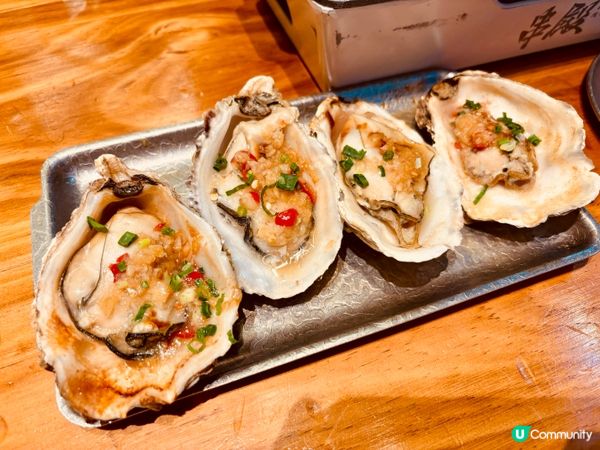 美味多汁的燒生蠔