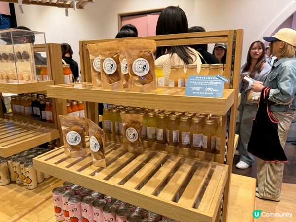 原宿Chiikawa Bakery麵包店攻略！即場攞飛都得🤩