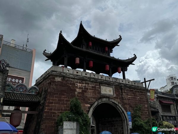 金坑古鎮,徽州建築保存完好,有宗祠院落､明清民居､商貿街道､...