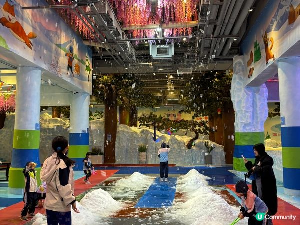 珠海毛林金灣，有冰雪運動城，遊樂場，和大酒店，酒店新淨有主題...