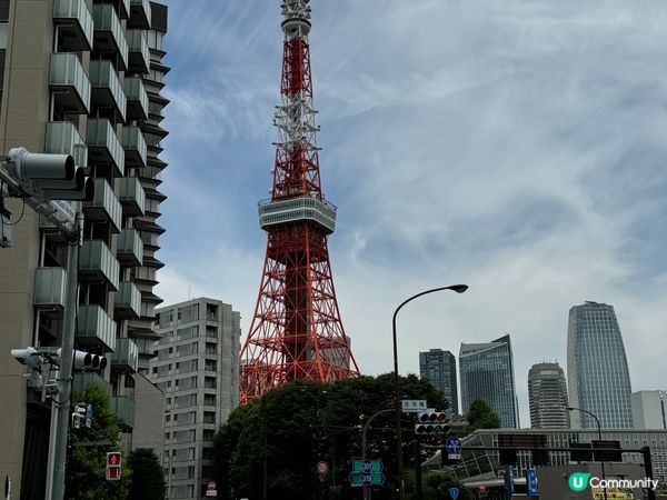 東京鐵塔乃是日本最具特色的打卡景點，作為傳統地標，紅色的鐵塔...
