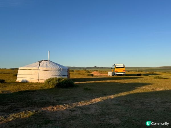 呢度係蒙古國，上星期去完旅行，係咪望無際既大草原配埋蒙古包，...
