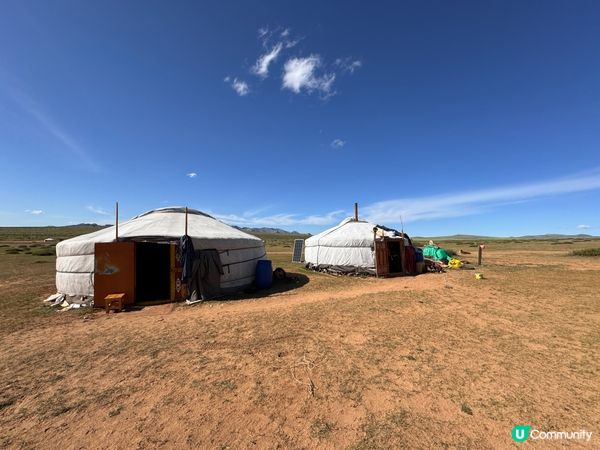 呢度係蒙古國，上星期去完旅行，係咪望無際既大草原配埋蒙古包，...